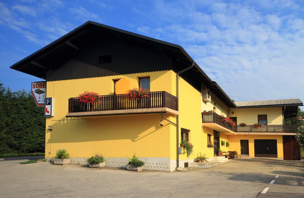 Rooms Sustersic Ljubljana Exterior photo