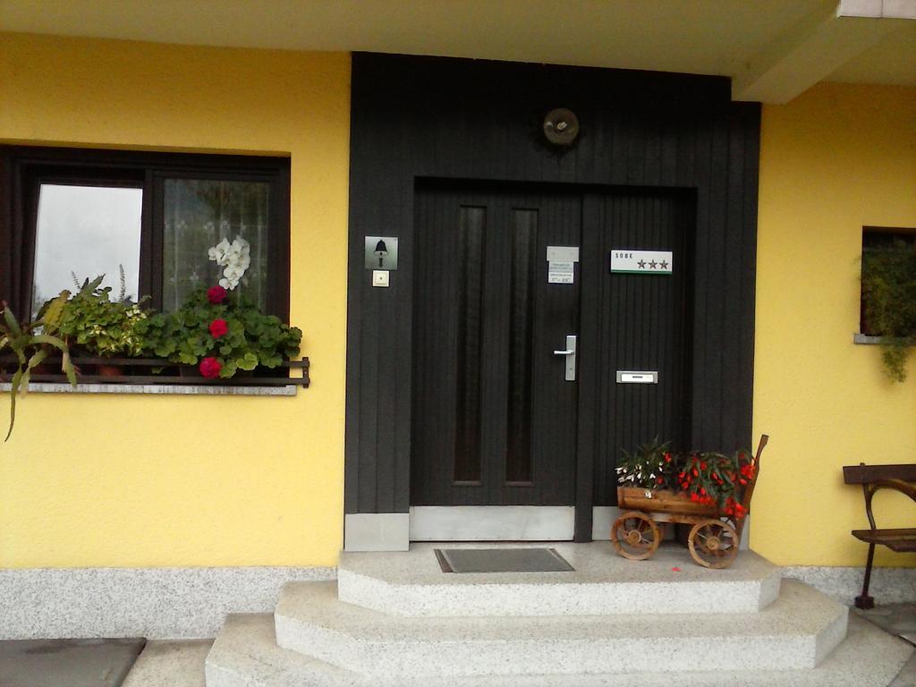 Rooms Sustersic Ljubljana Exterior photo